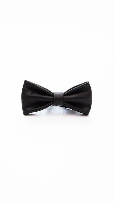 Bow Tie - Flannery Brown